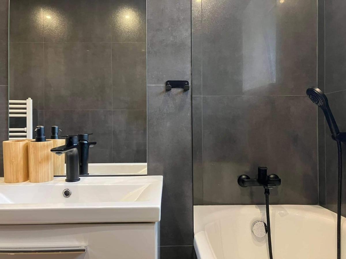 Apartman Nelka V Poprade Exteriör bild